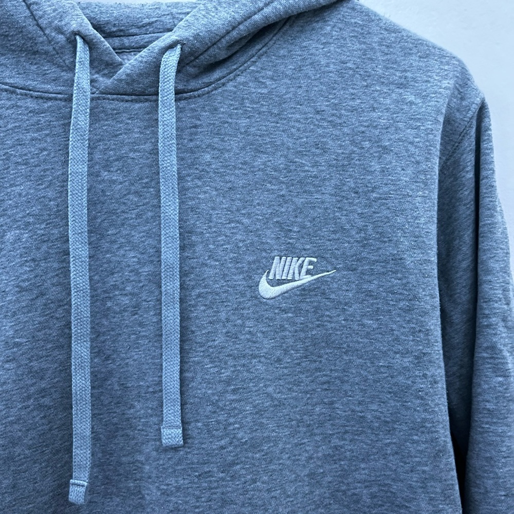 NIKE SWEATSHIRT